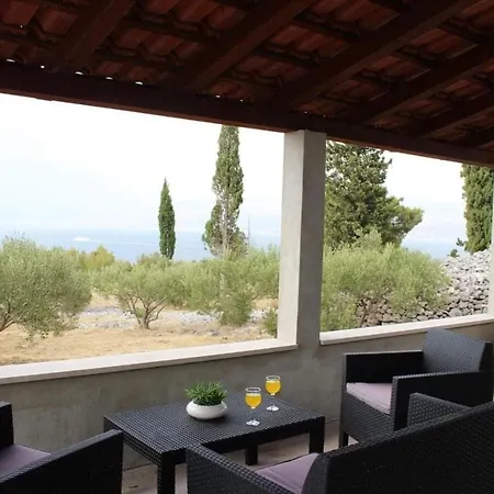 House With A Parking Space Supetar, Brac - 25125 Дом отдыха